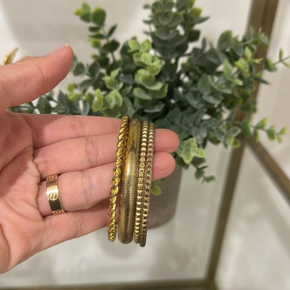 Cache bangle set - Picture 7 of 7